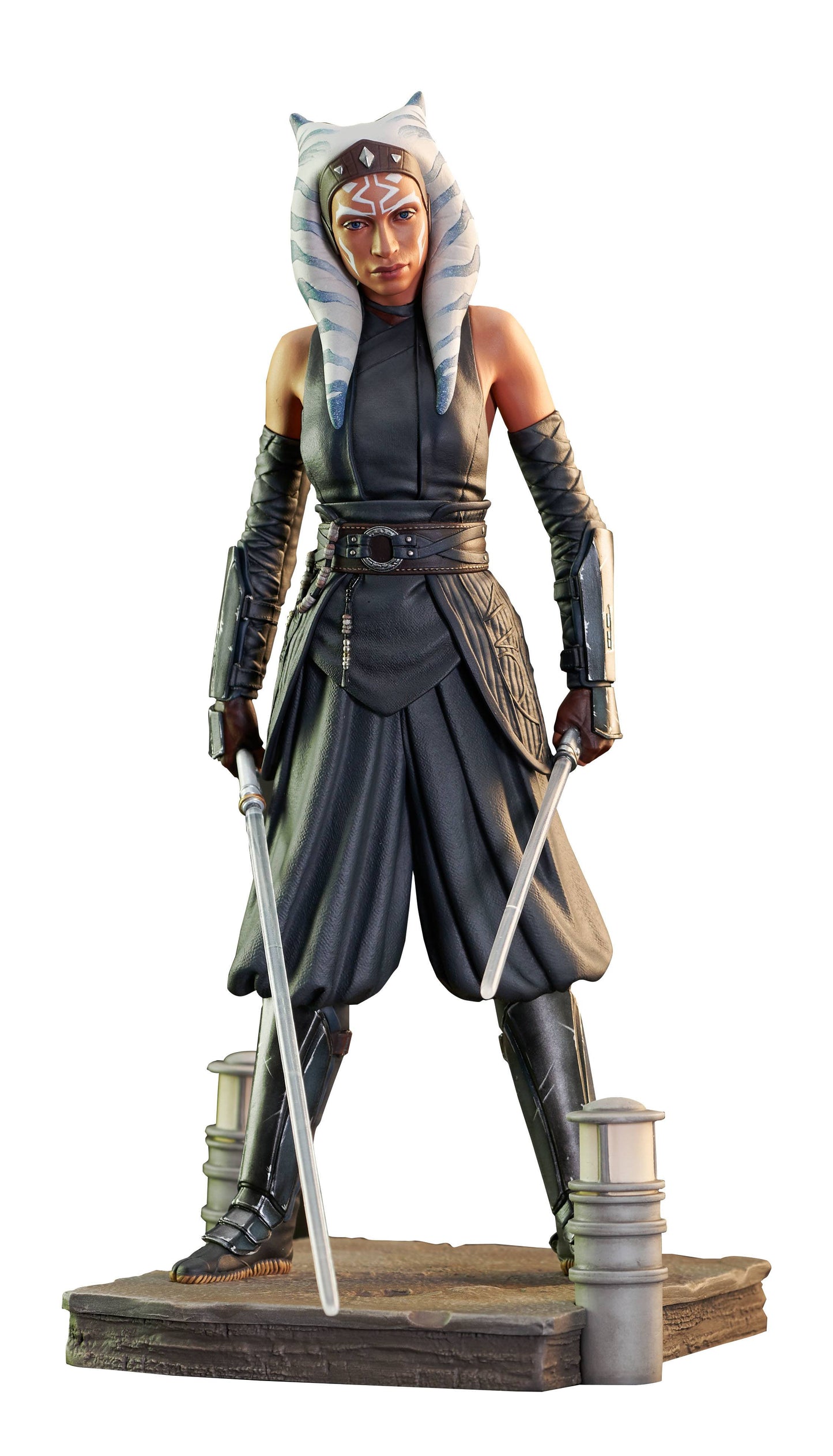 STAR WARS PREMIER MANDALORIAN SEASON 2 AHSOKA STATUE (C: 1-1