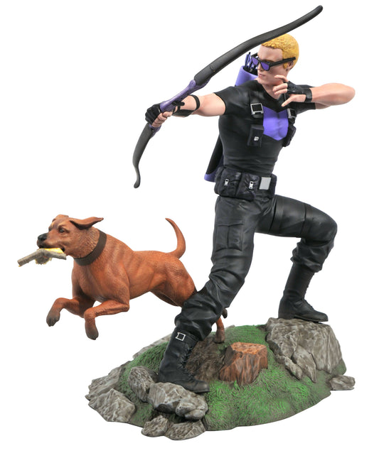 MARVEL GALLERY COMIC HAWKEYE PVC STATUE (NET) (O/A) (C: 1-1-