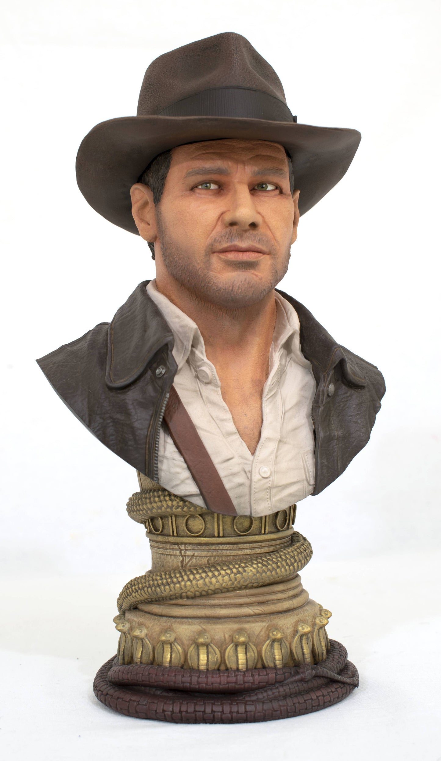 INDIANA JONES LEGENDS IN 3D INDIANA JONES 1/2 SCALE BUST (O/