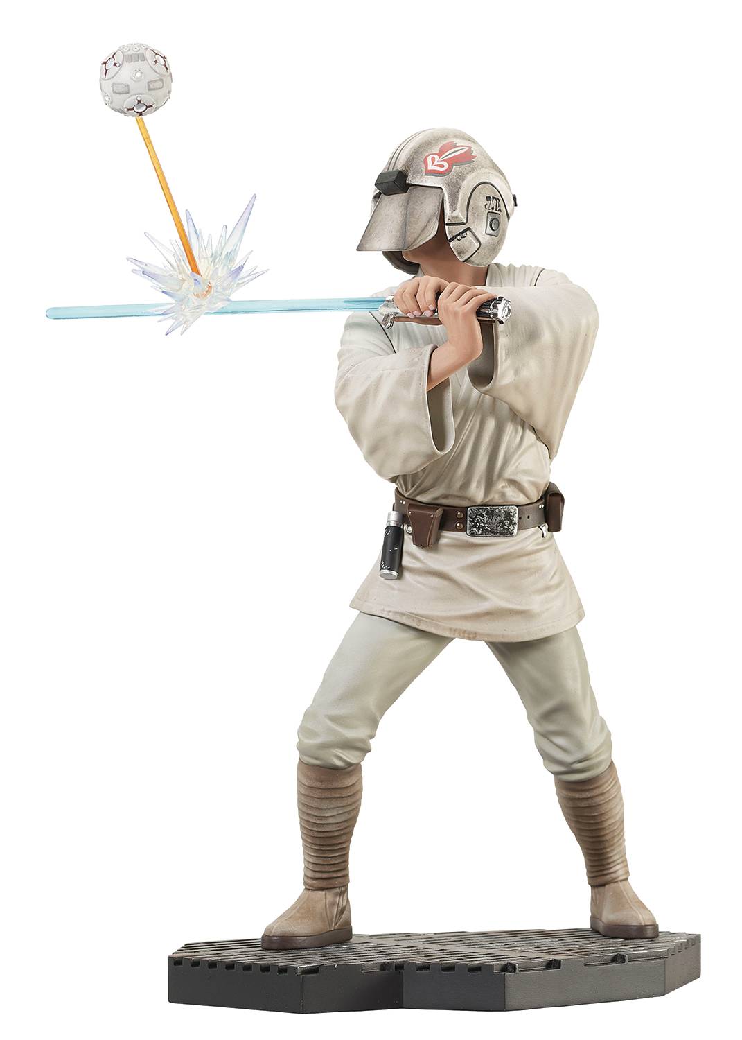 SW MILESTONES A NEW HOPE LUKE SKYWALKER TRAINING STATUE (NET