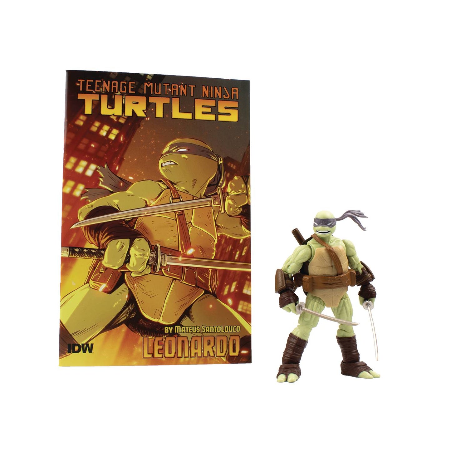 TMNT LEONARDO V2 IDW COMIC BOOK & BST AXN 5IN AF (NET) (C: 1