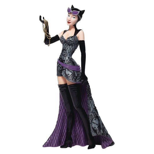 DC CATWOMAN COUTURE DE FORCE 8.27IN STATUE (NET) (C: 1-1-2)